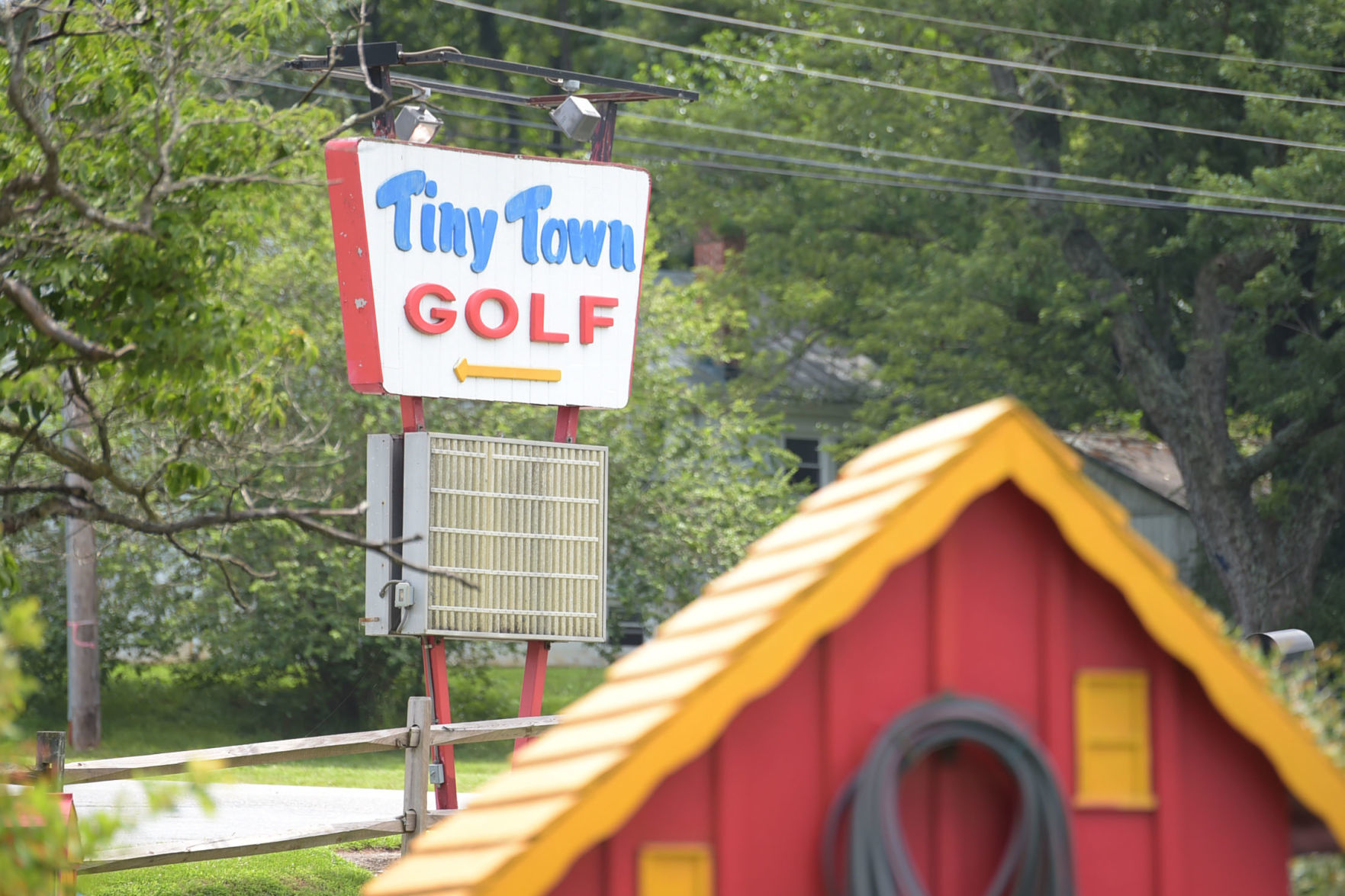 Tiny Town Golf 09